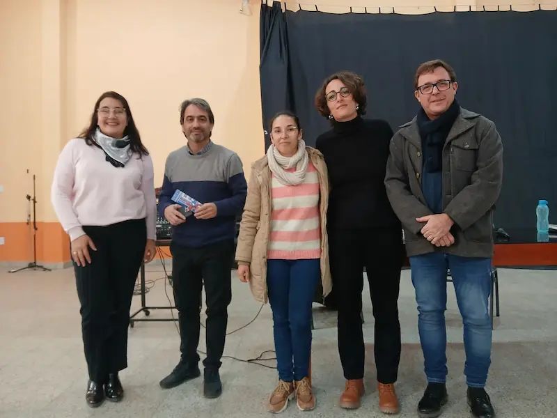 Periodistas de diario El Pueblo respondieron preguntas de alumnos de la Escuela Leopoldo Herrera